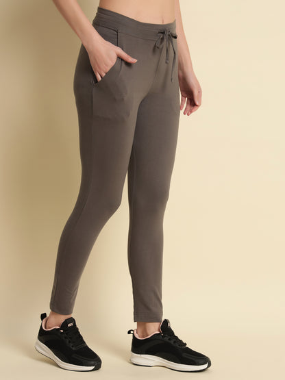 Gray 4-Way Stretchable Pant – Comfortable, Stylish Everyday Wear