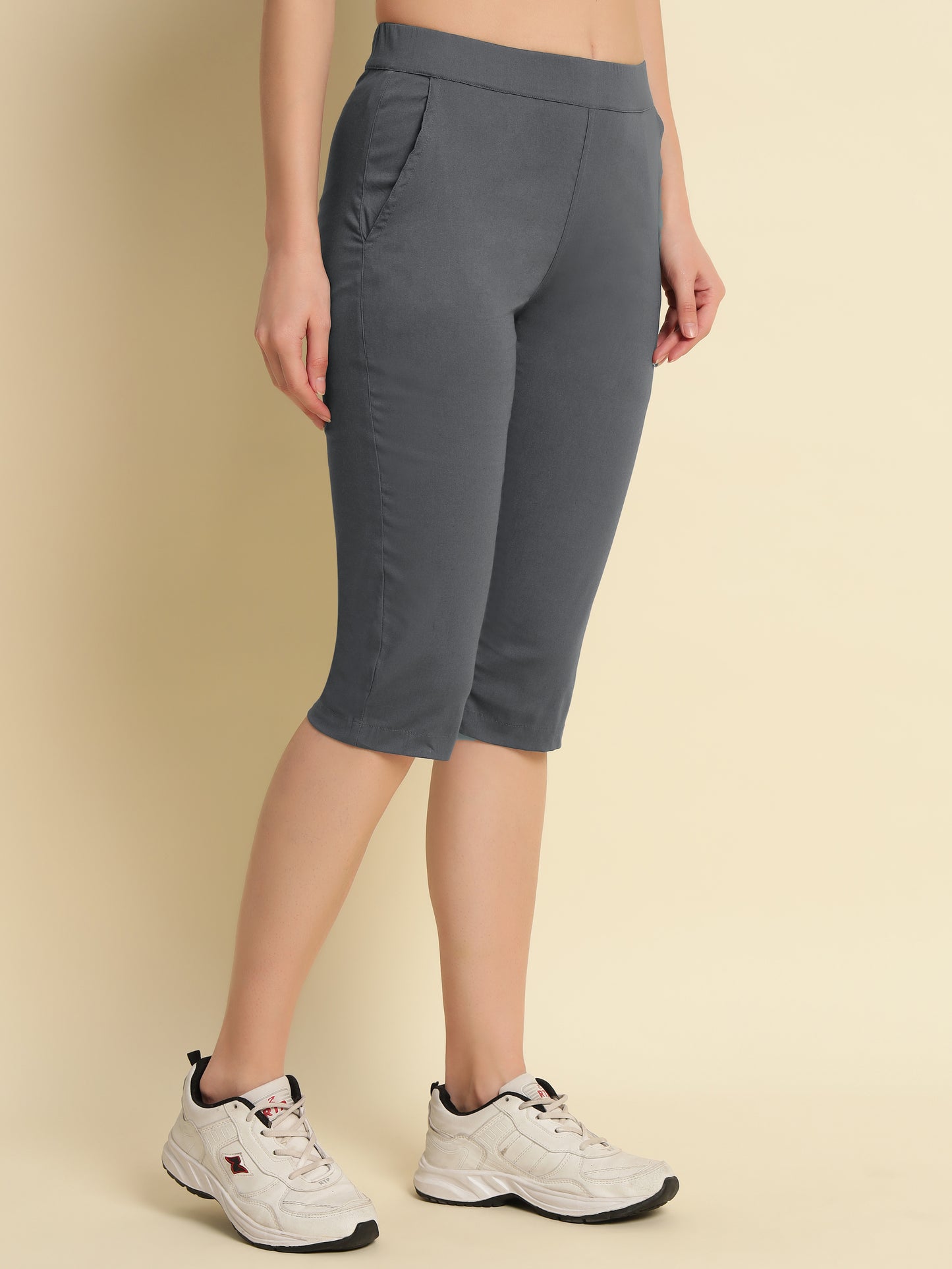 Gray Cotton lycra Capri