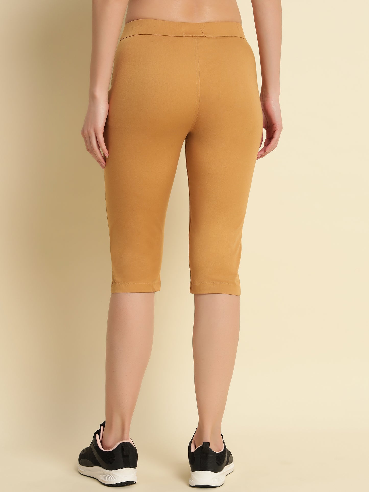 Skin Cotton Lycra Capri