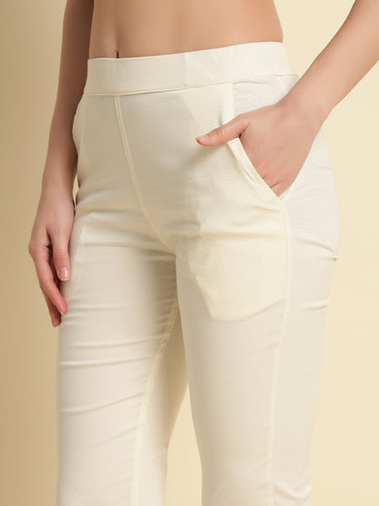 Offwhite Cotton Lycra Capri